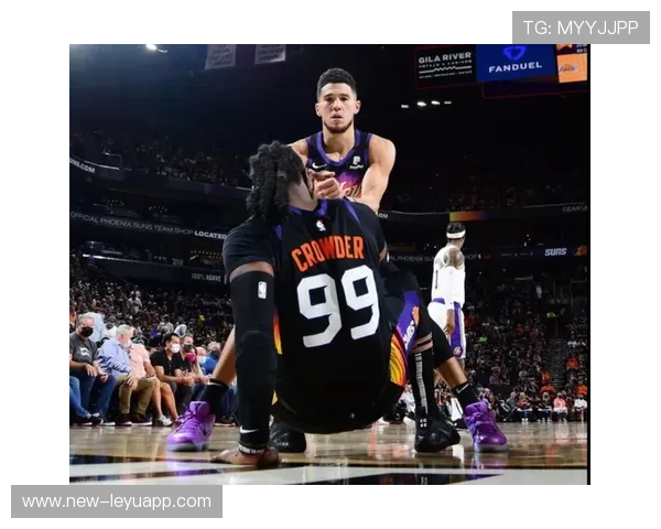 太阳团队协防成功阻断对方突破路线